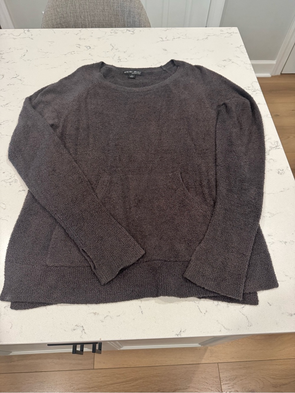 Barefoot Dreams CozyChic Lite Pullover Sweater Small Charcoal w/ front pocket